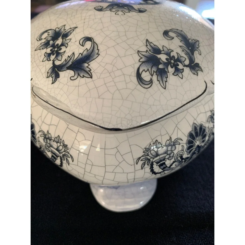 Heart shaped ceramic jewelry box VTG‎